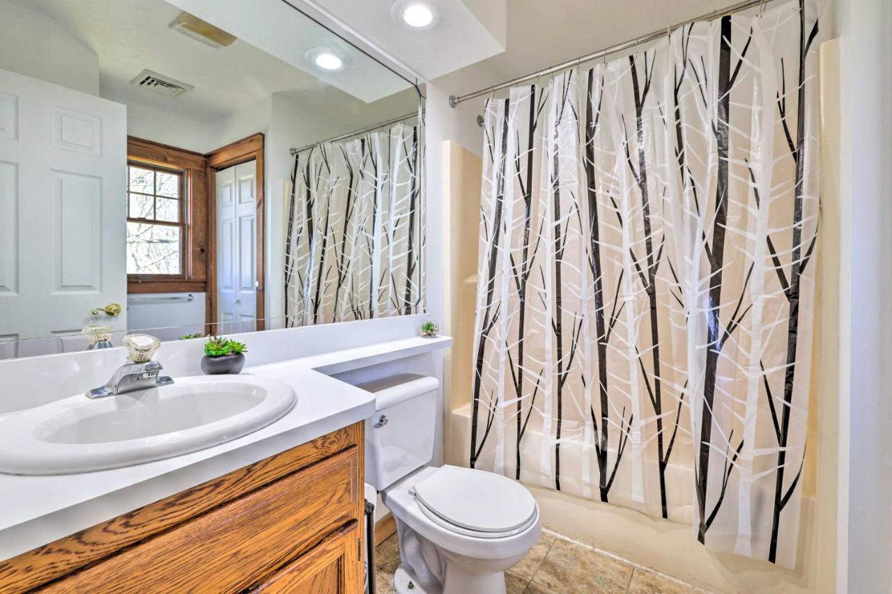 Pocono Retreat, 1 Mi To State Park And Ski Access! Tannersville Buitenkant foto